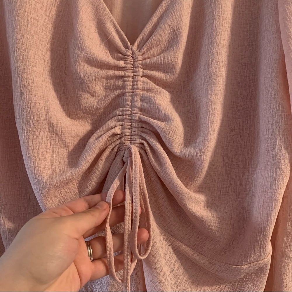 Le Chateau Pink Rouched Long Sleeve Top - Picture 3 of 9
